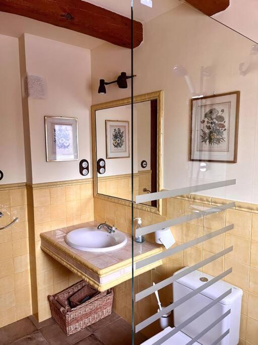 Apartment In Country House With Views And Pool Vespellá Eksteriør billede